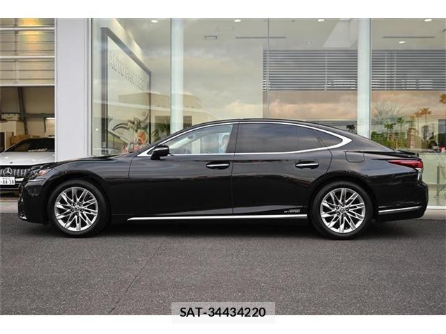 Lexus LS 2020-07 6011648-1