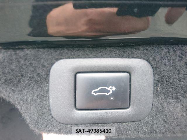 Lexus LS 2017-11 6612857-16