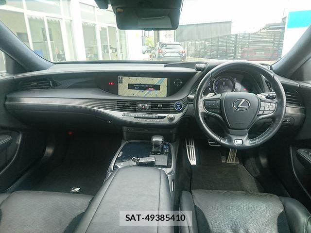 Lexus LS 2017-11 6612857-19