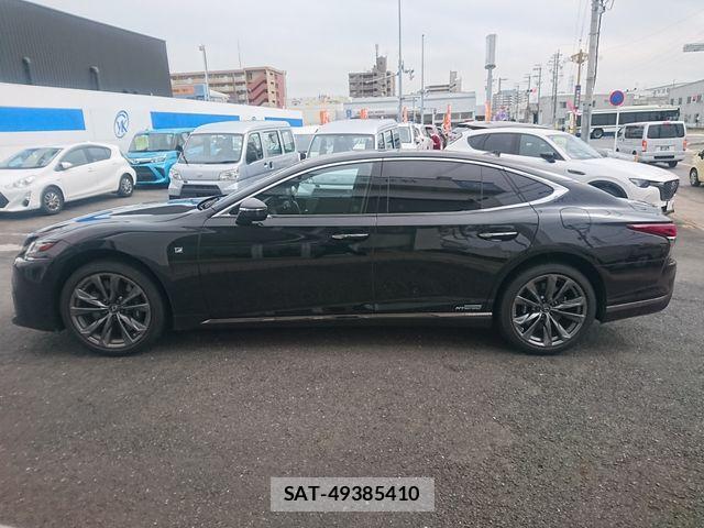Lexus LS 2017-11 6612857-8