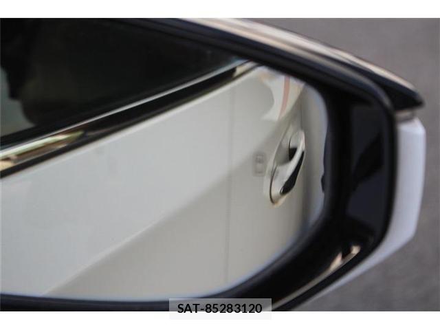 Lexus LS 2018-01 6612859-13