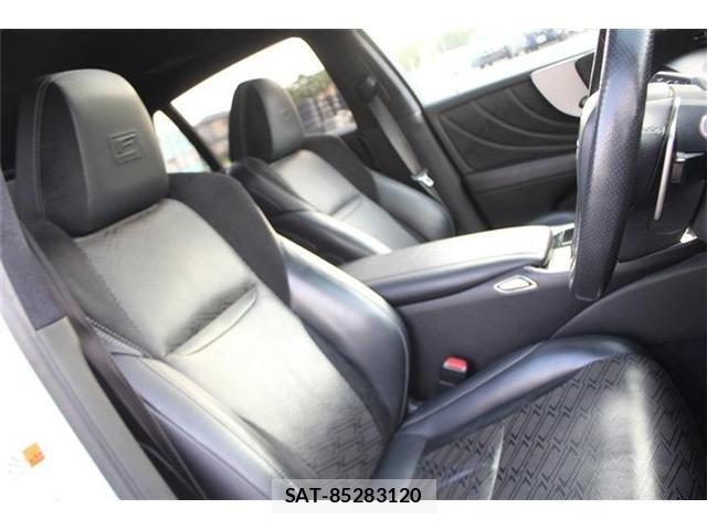 Lexus LS 2018-01 6612859-18