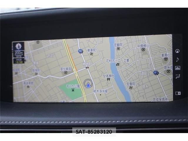 Lexus LS 2018-01 6612859-1