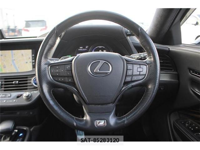 Lexus LS 2018-01 6612859-21