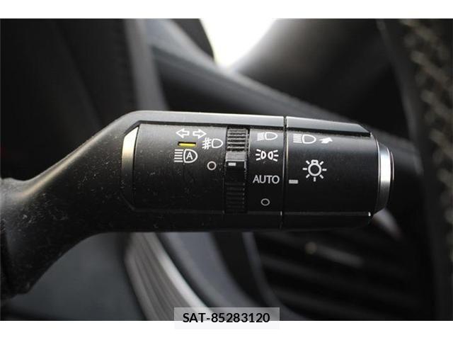 Lexus LS 2018-01 6612859-3