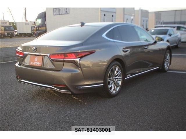 Lexus LS 2017-11 6612858-13