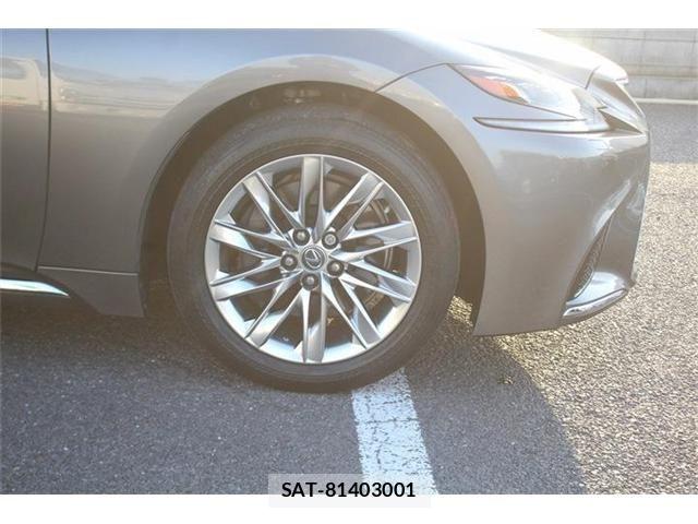 Lexus LS 2017-11 6612858-15