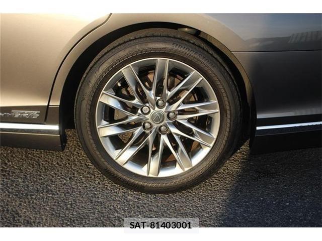Lexus LS 2017-11 6612858-17