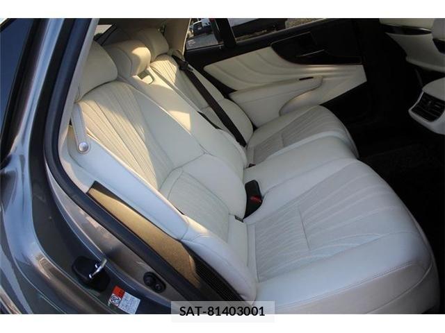 Lexus LS 2017-11 6612858-21