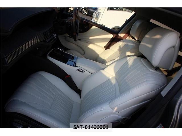 Lexus LS 2017-11 6612858-25