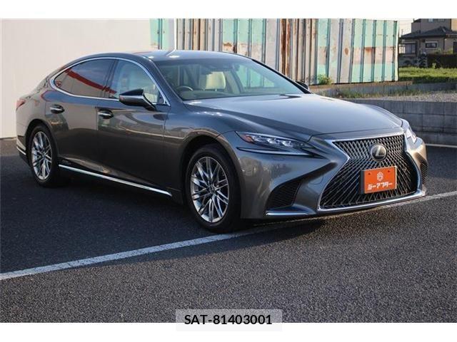Lexus LS 2017-11 6612858-7