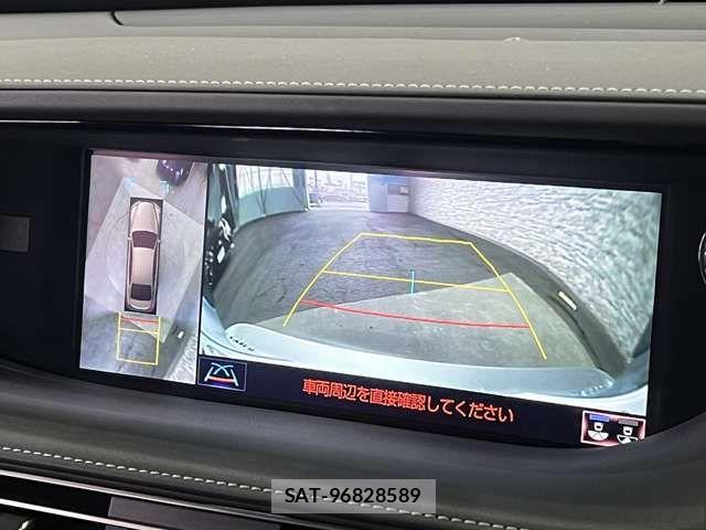 Lexus LS 2017-12 6641836-8