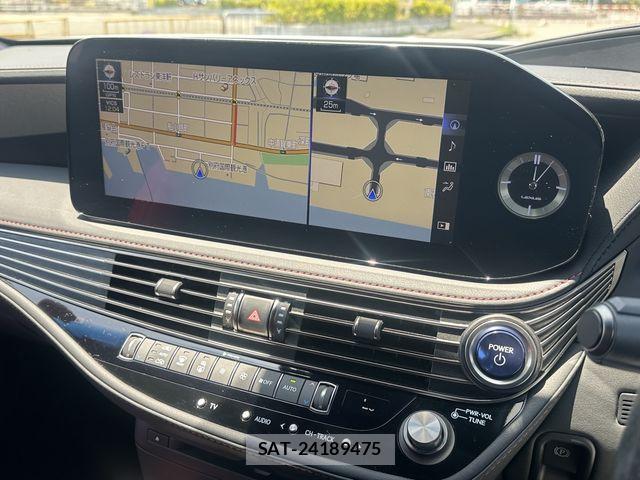 Lexus LS 2021-04 6907736-5