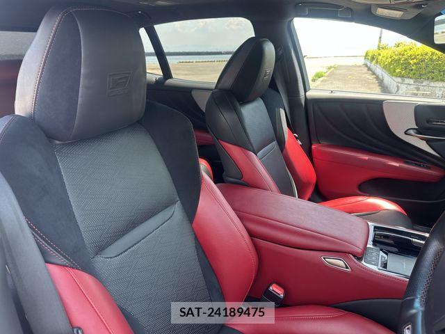 Lexus LS 2021-04 6907736-6