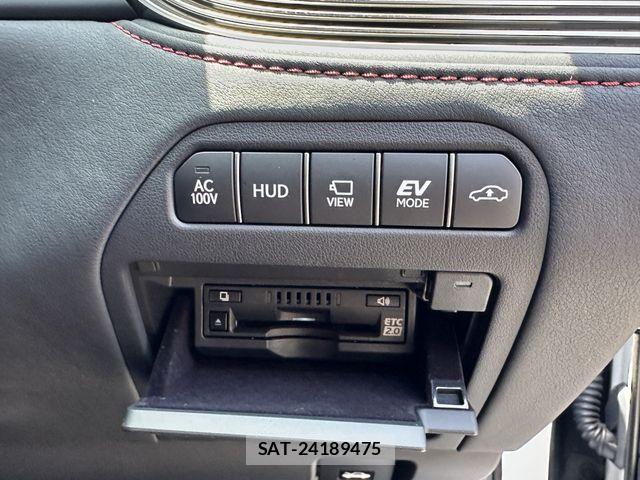 Lexus LS 2021-04 6907736-8