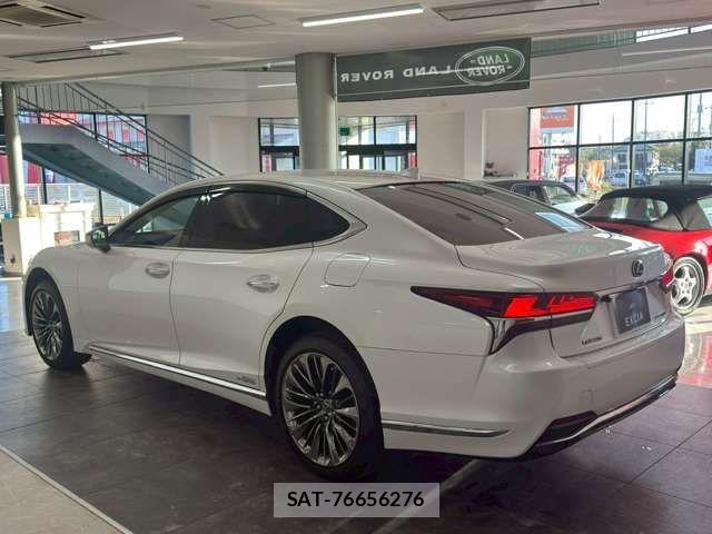 Lexus LS 2018-10 7020772-7