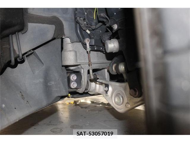 Lexus LS 2018-06 7020773-17