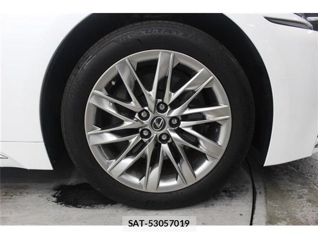 Lexus LS 2018-06 7020773-20