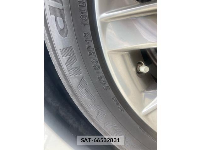 Lexus LS 2017-12 7059266-10