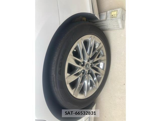 Lexus LS 2017-12 7059266-8