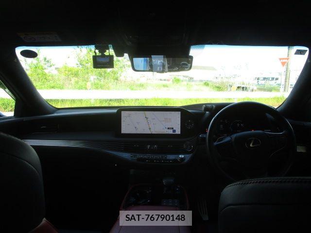 Lexus LS 2023-07 7059264-12