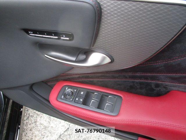 Lexus LS 2023-07 7059264-18