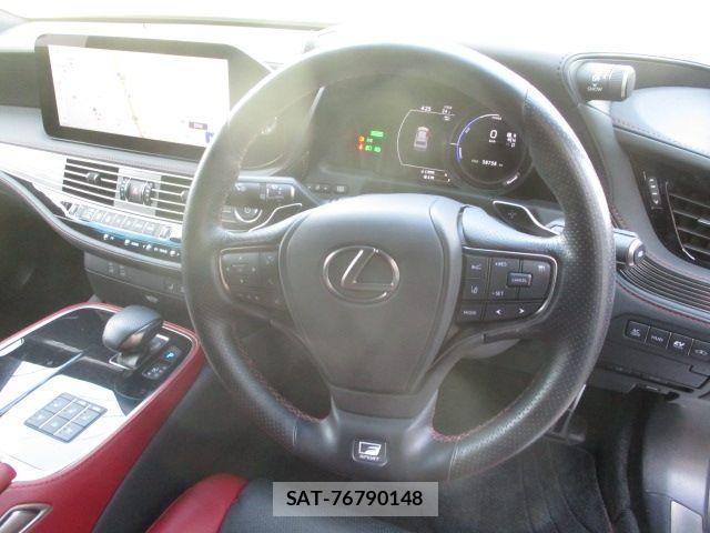 Lexus LS 2023-07 7059264-20