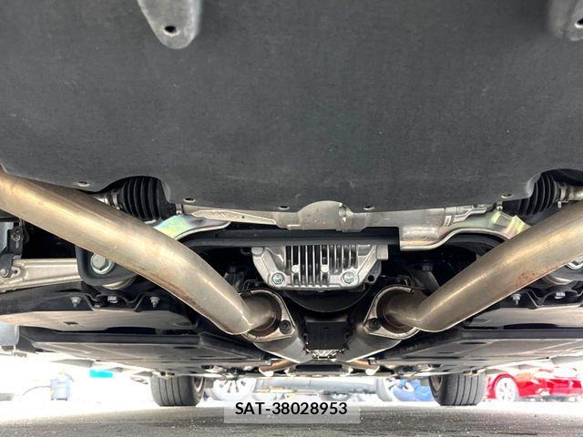 Lexus LS 2019-07 7220982-18