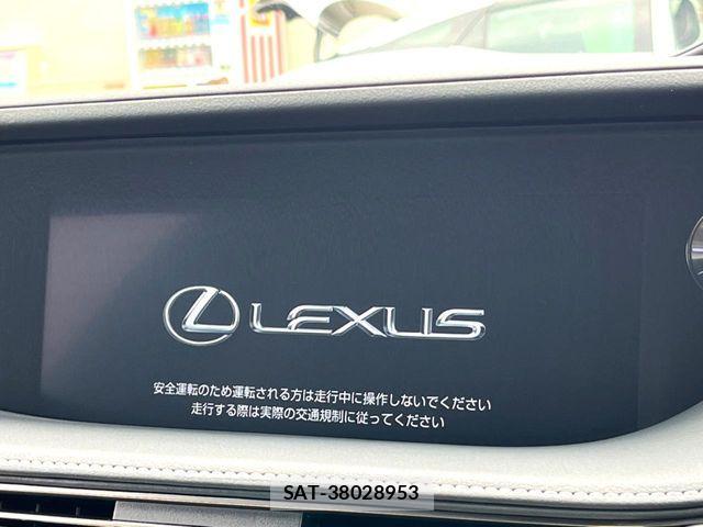 Lexus LS 2019-07 7220982-3