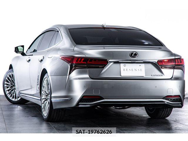 Lexus LS 2025-03 7220988-9