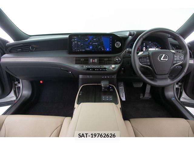 Lexus LS 2025-03 7220988-2