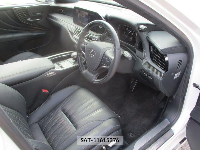 Lexus LS 2021-03 7220983-1