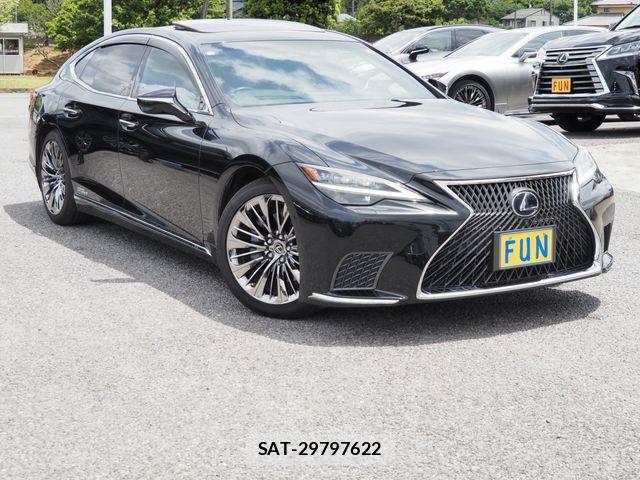 Lexus LS 2021-03 7220985-2