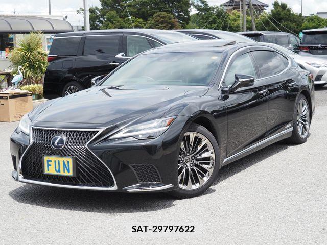 Lexus LS 2021-03 7220985-3