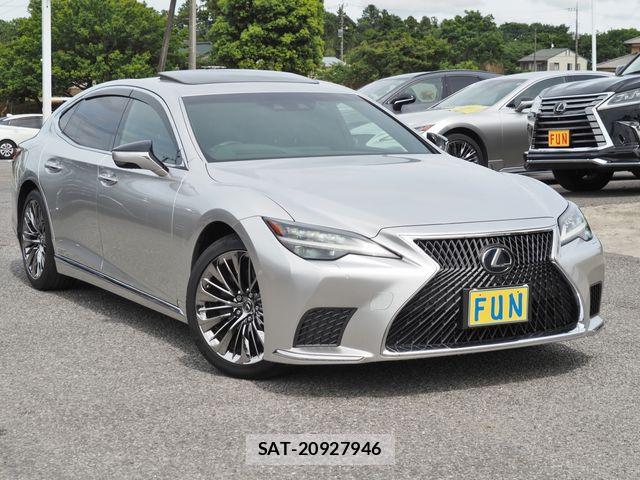 Lexus LS 2021-06 7220986-2