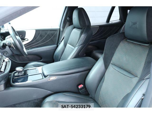 Lexus LS 2018-04 7220987-17