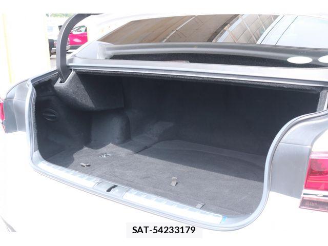 Lexus LS 2018-04 7220987-29