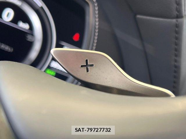 Lexus LS 2019-02 7272228-8