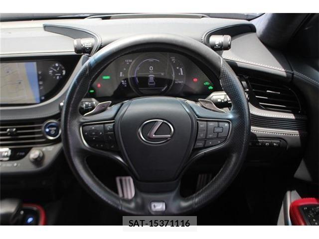 Lexus LS 2017-11 7328045-20