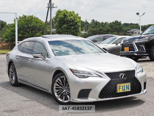 Lexus LS 2023-05 7328039-2