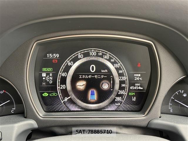 Lexus LS 2018-01 7358503-29