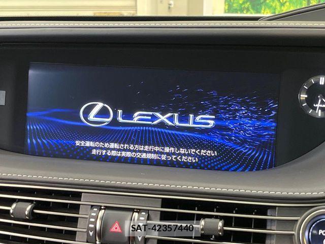 Lexus LS 2017-10 7392676-2