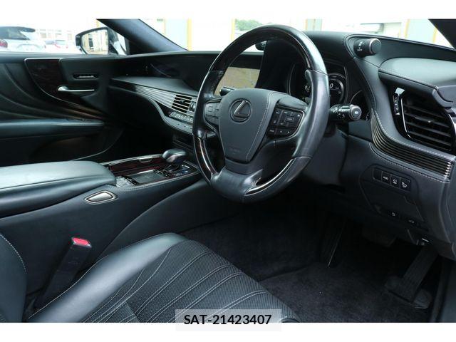 Lexus LS 2018-12 7455412-15