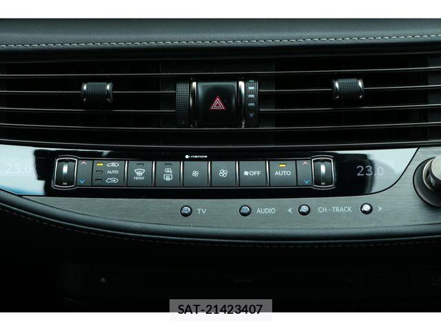 Lexus LS 2018-12 7455412-25