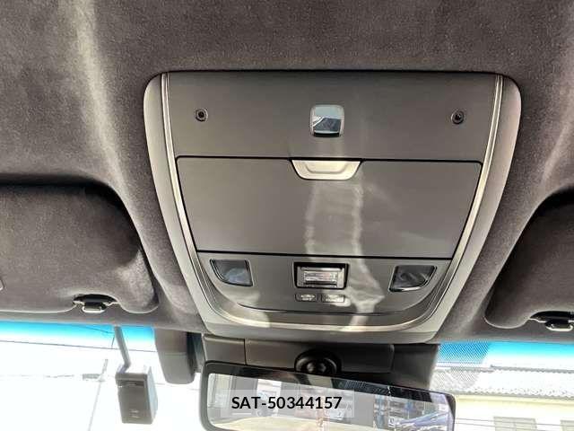 Lexus LS 2020-12 7455411-22