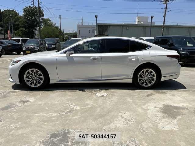 Lexus LS 2020-12 7455411-3
