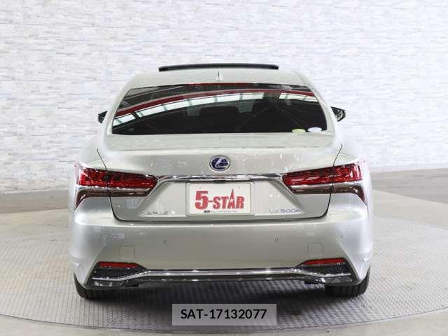 Lexus LS 2018-04 7455410-13