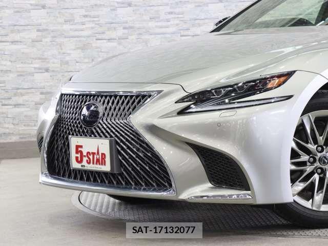 Lexus LS 2018-04 7455410-16