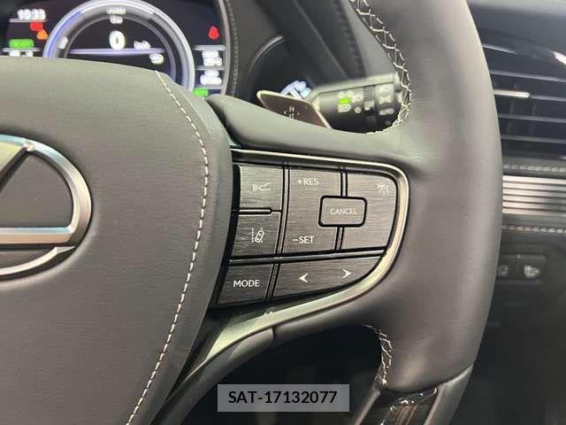 Lexus LS 2018-04 7455410-7