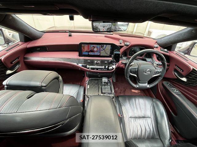 Lexus LS 2021-05 7455413-1
